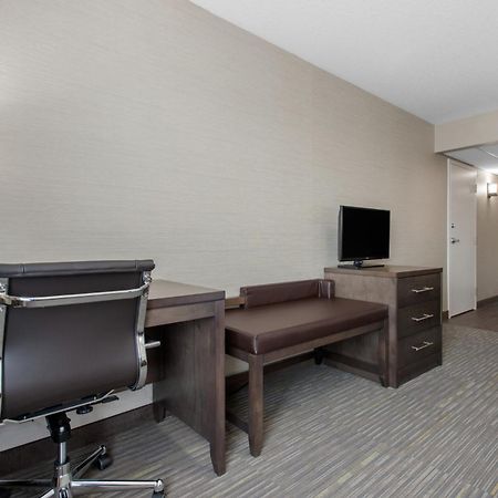 Comfort Inn & Suites Red Deer Zewnętrze zdjęcie