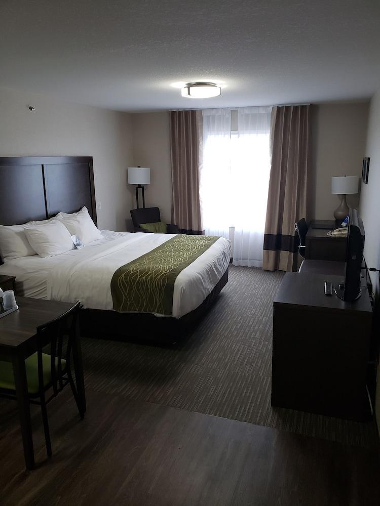 Comfort Inn & Suites Red Deer Zewnętrze zdjęcie