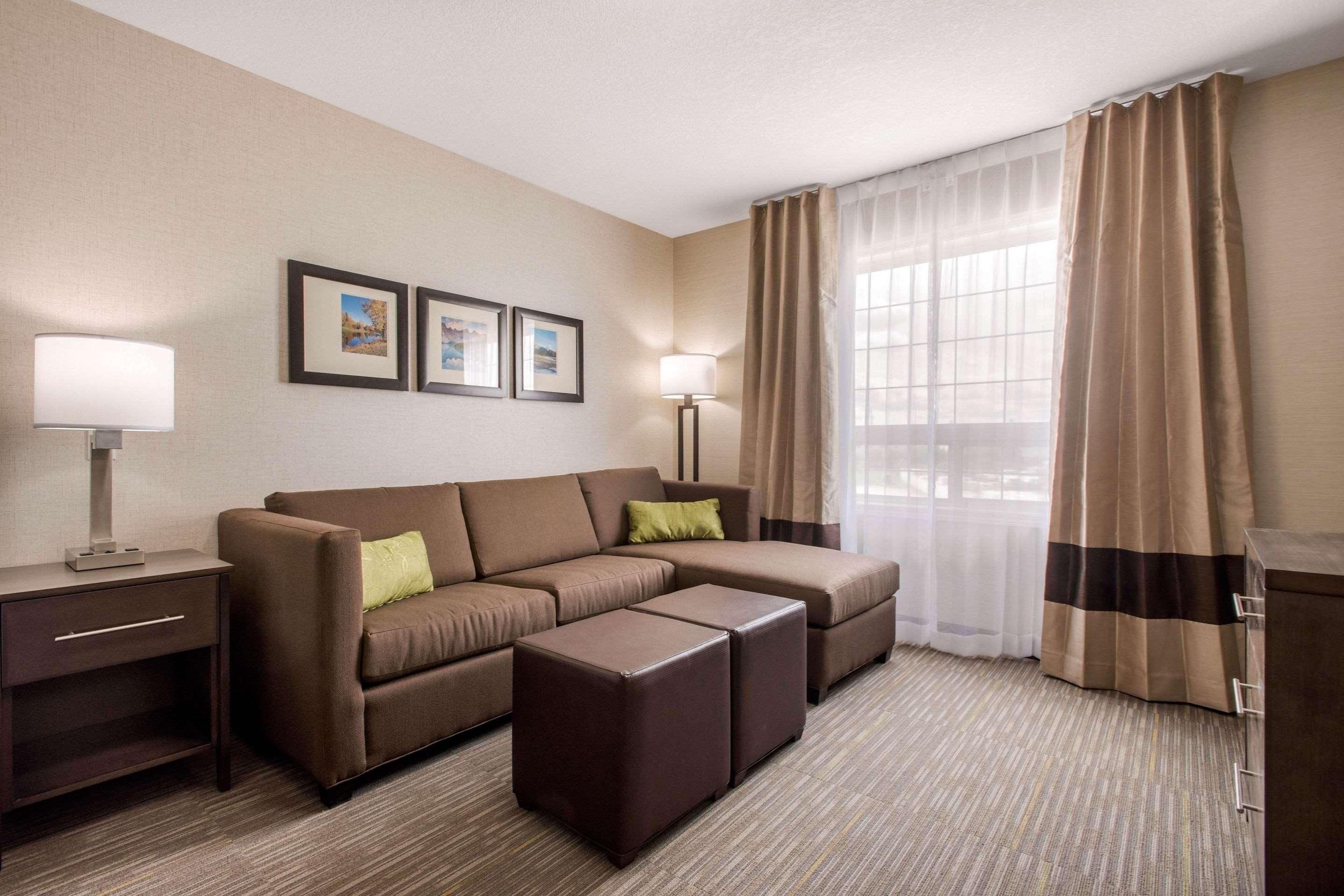 Comfort Inn & Suites Red Deer Zewnętrze zdjęcie