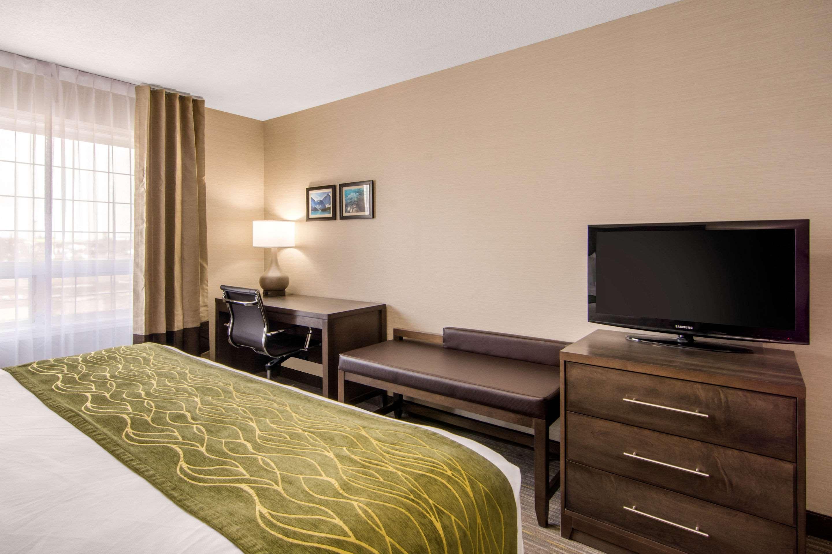 Comfort Inn & Suites Red Deer Zewnętrze zdjęcie