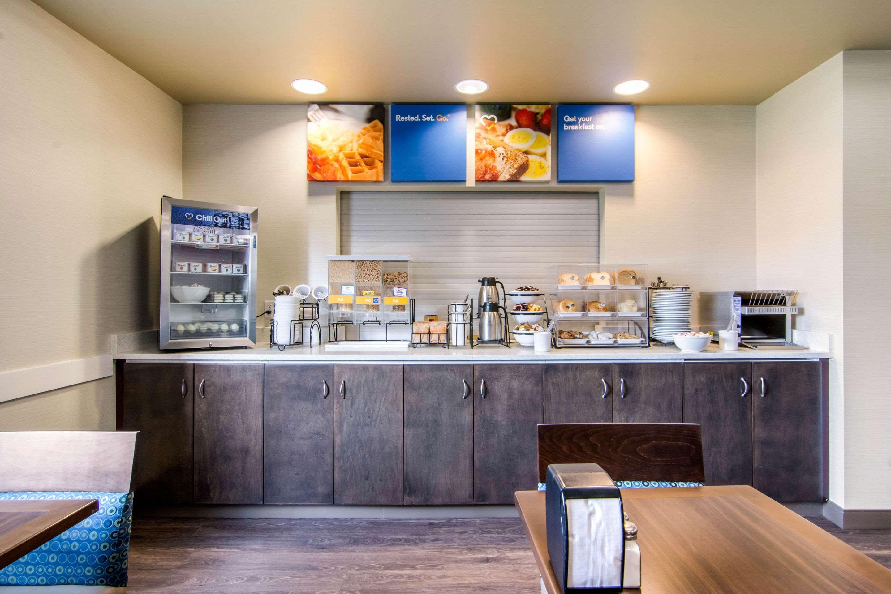 Comfort Inn & Suites Red Deer Zewnętrze zdjęcie