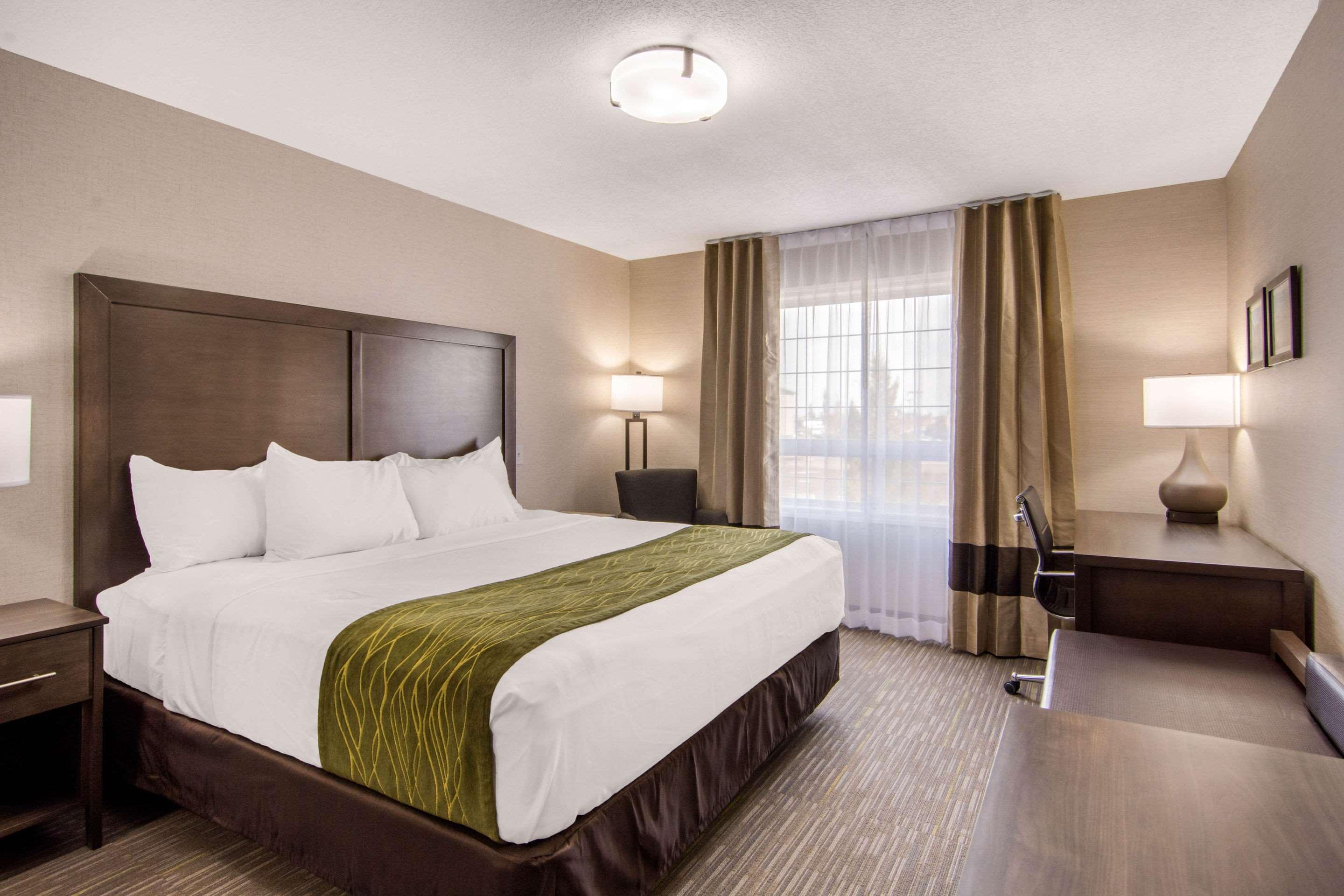 Comfort Inn & Suites Red Deer Zewnętrze zdjęcie
