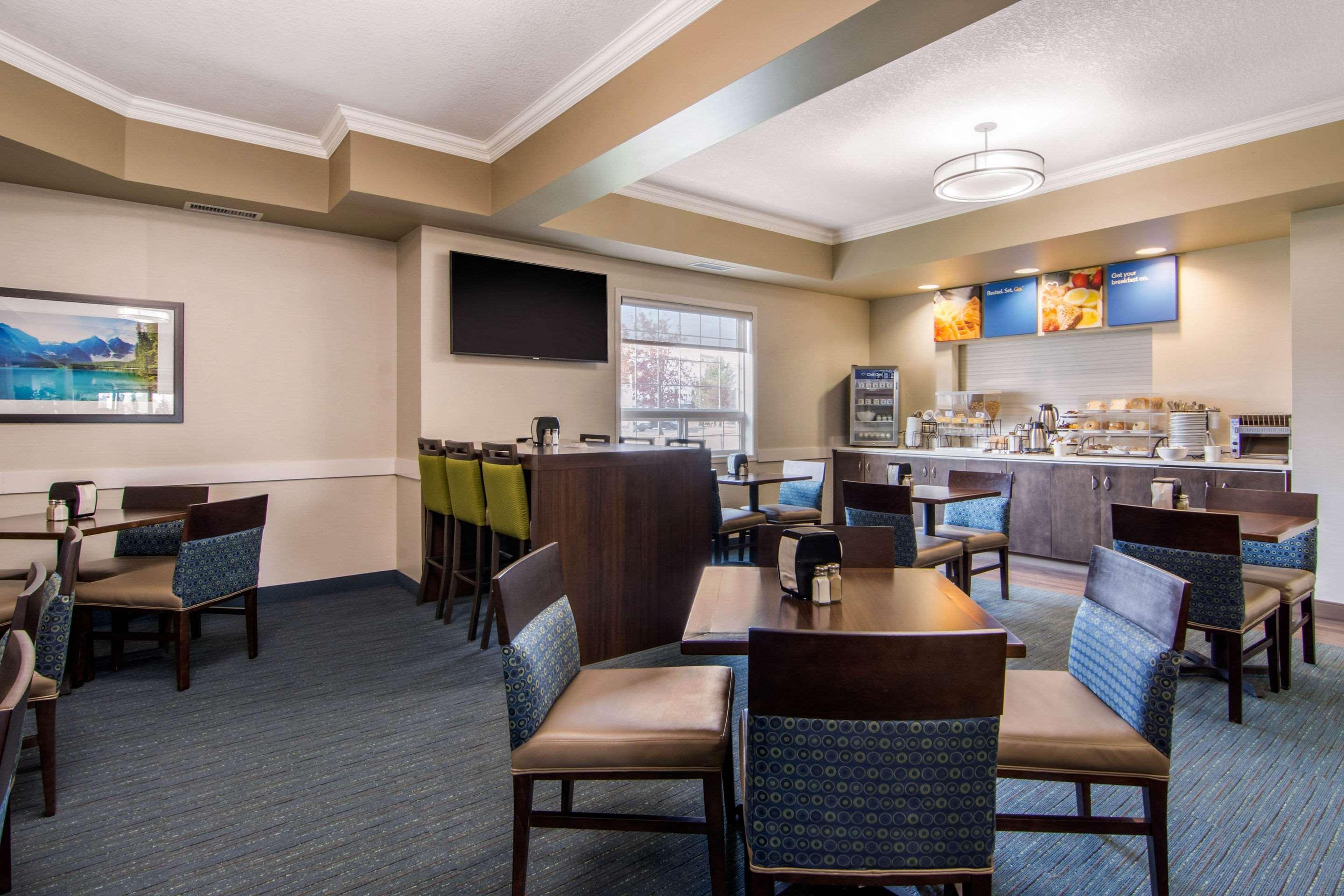 Comfort Inn & Suites Red Deer Zewnętrze zdjęcie