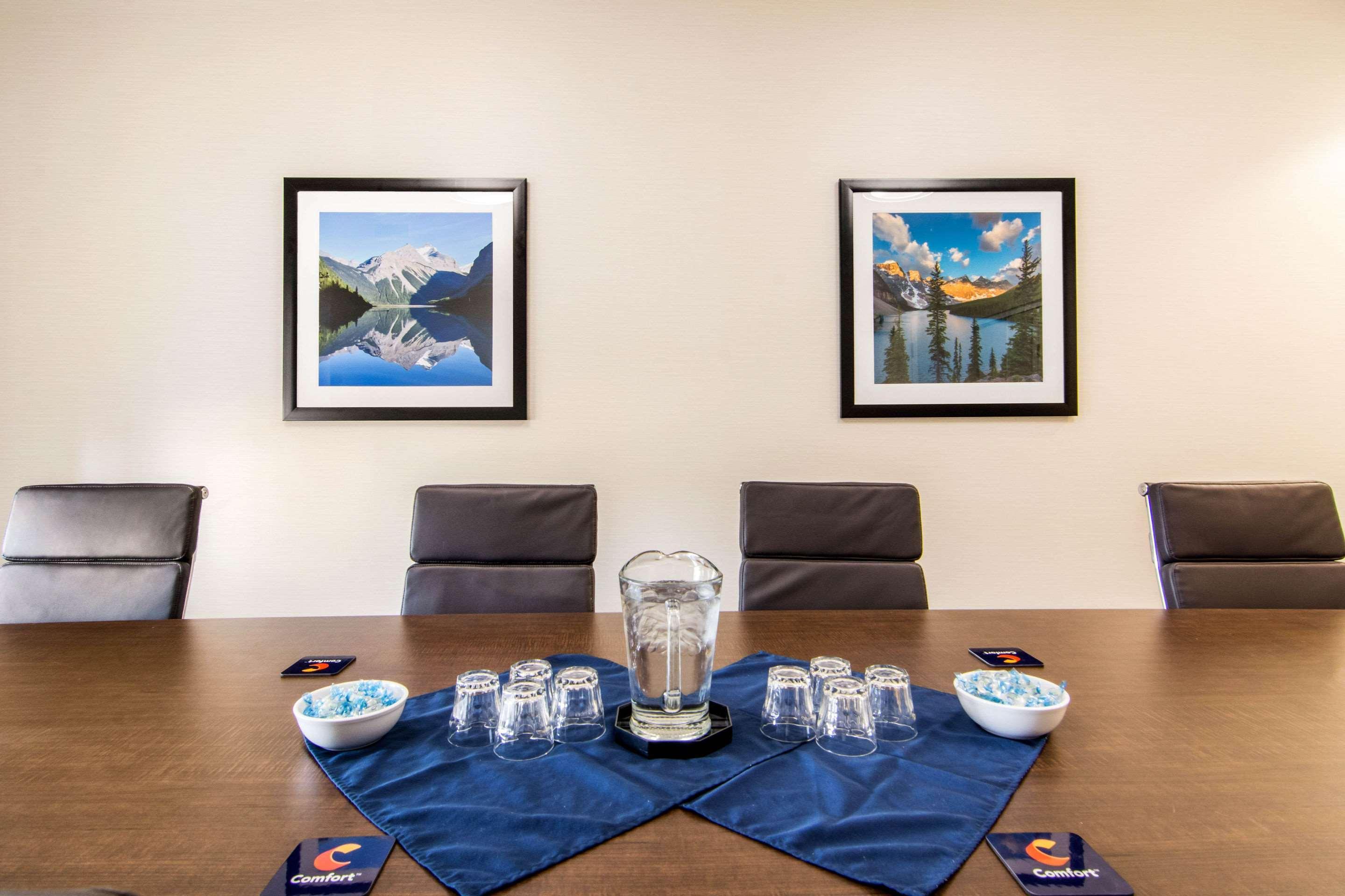 Comfort Inn & Suites Red Deer Zewnętrze zdjęcie